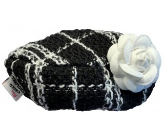 Black and White Barret