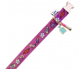 Lips & Perfume collar